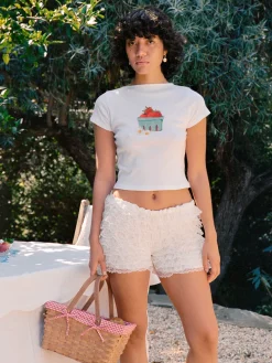 Alex Tee - Picnic Strawberries
