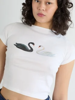 Alex Tee - Swans