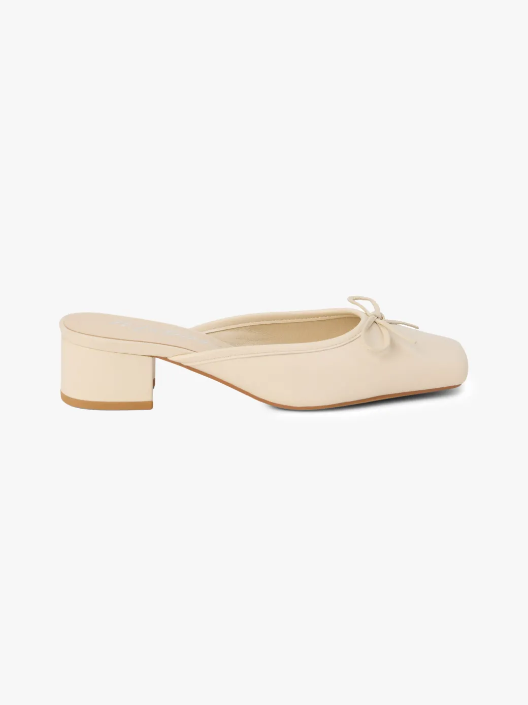 Basilio Ballet Mule - Ivory