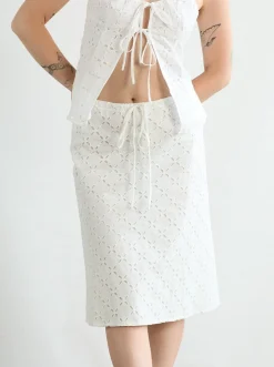 Cedar Eyelet Skirt - White