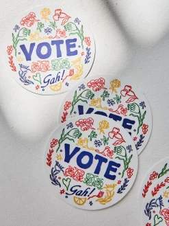 Charlie Tee - Vote Flowers