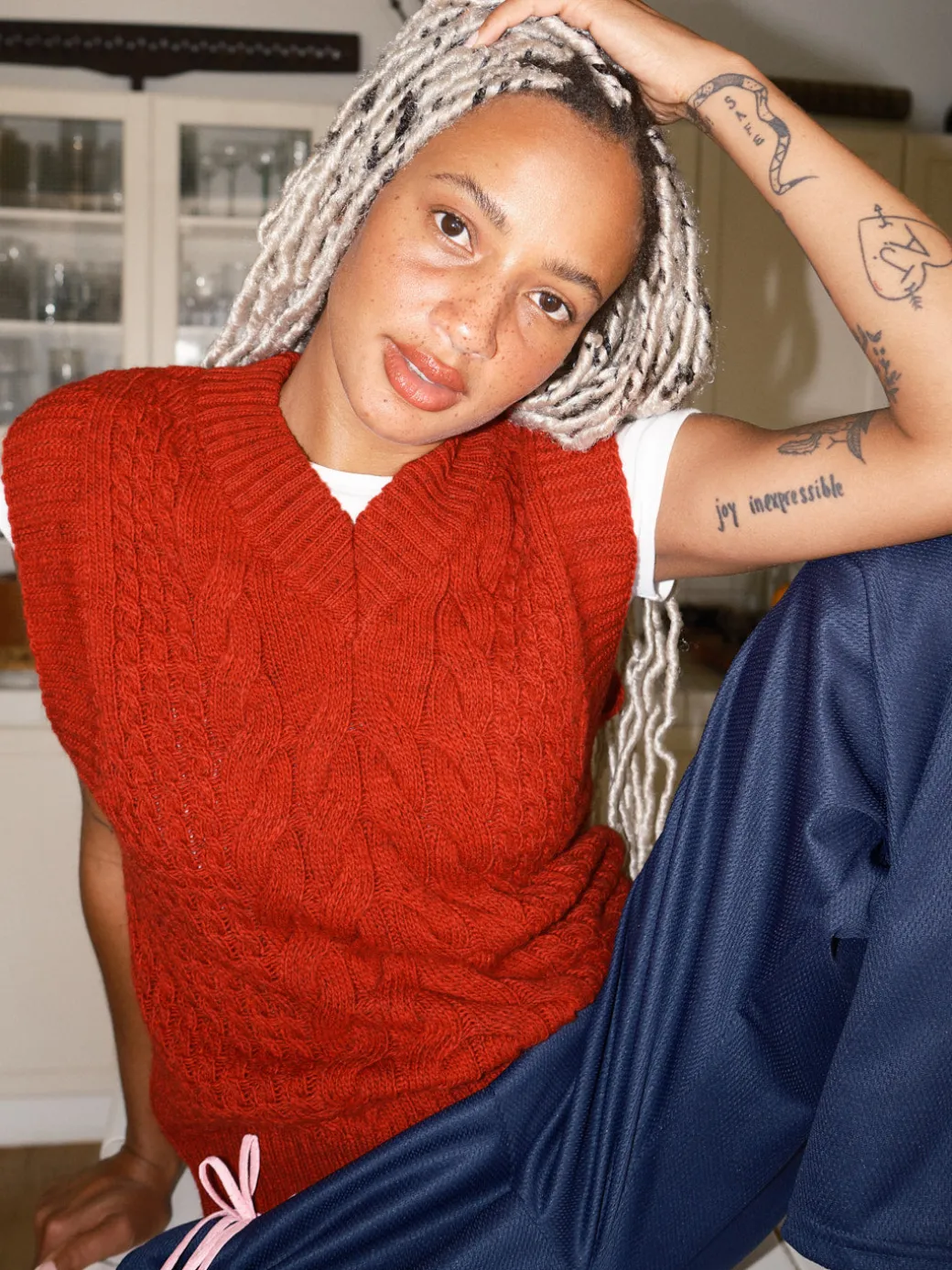 Cosy Red Vest - Red