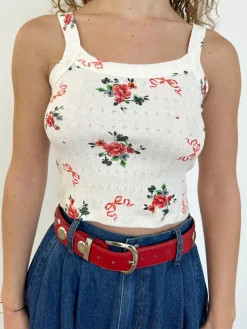 Emery Grommet Belt - Scarlet