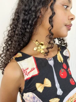 Evie Flower Necklace - Gold