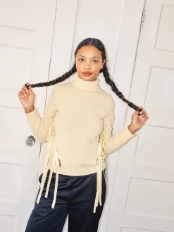 Leona Sweater - Banana Milk