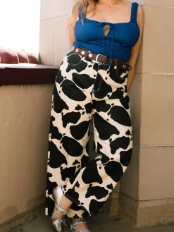 Robyn Jean - Cow