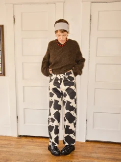 Robyn Jean - Cow